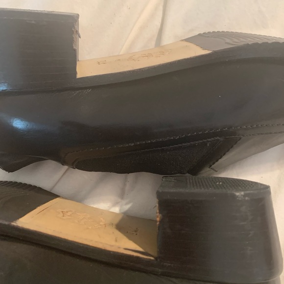 Shoes - Picture 5 of 6